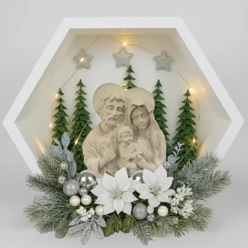 Stroik w heksagonie ze świętą rodziną.